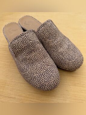 Report Spotted Mule Clogs Size 7 Brown Wood Heel Slip On Boho